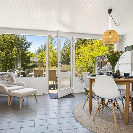 度假居 Inga - 1-3km From The Sea By Interhome *