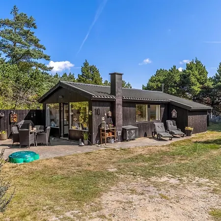 Inga - 1-3km From The Sea By Interhome *